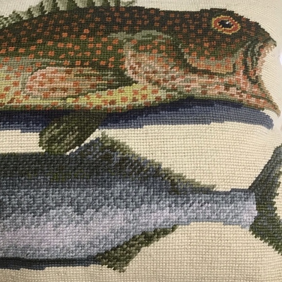 Needlepoint Throw Pillow Two Fish Bahamas Mark Catesby 16x20 Wool Velvet Zip Sea - Picture 15 of 16